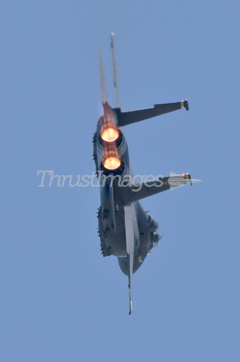 McDonnell Douglas F-15E Strike Eagle 89-0495 / SJ (cn 1142/E117)